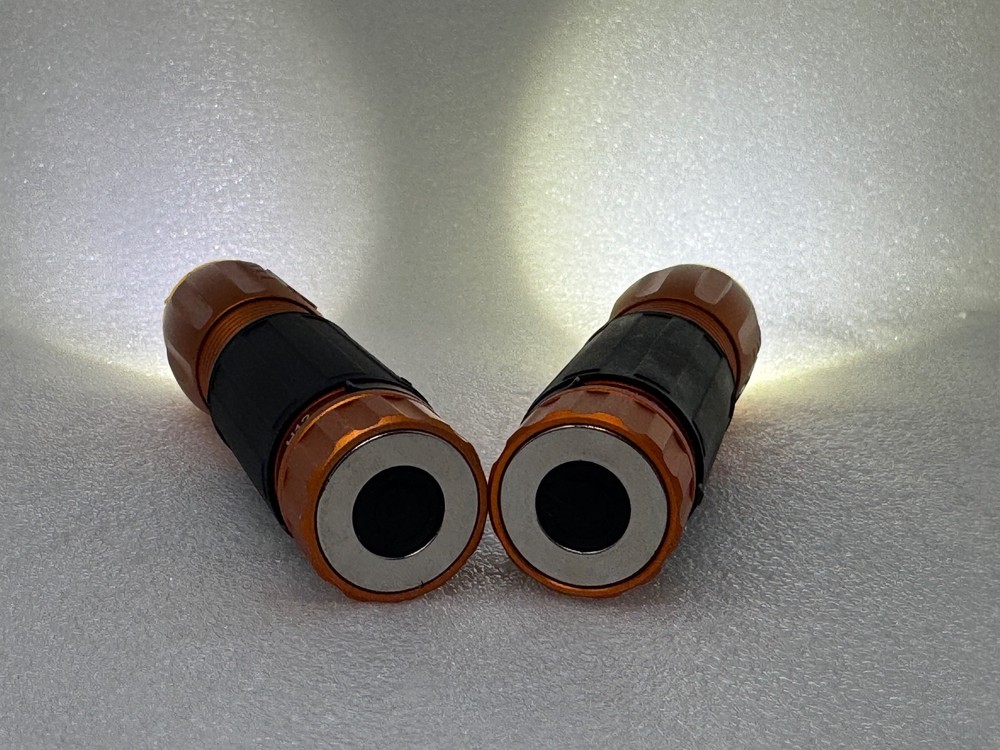 [2-PACK] KLEIN TOOLS [56028] 235-LUMEN LED FLASHLIGHT & 100-LUMEN WORK LIGHT