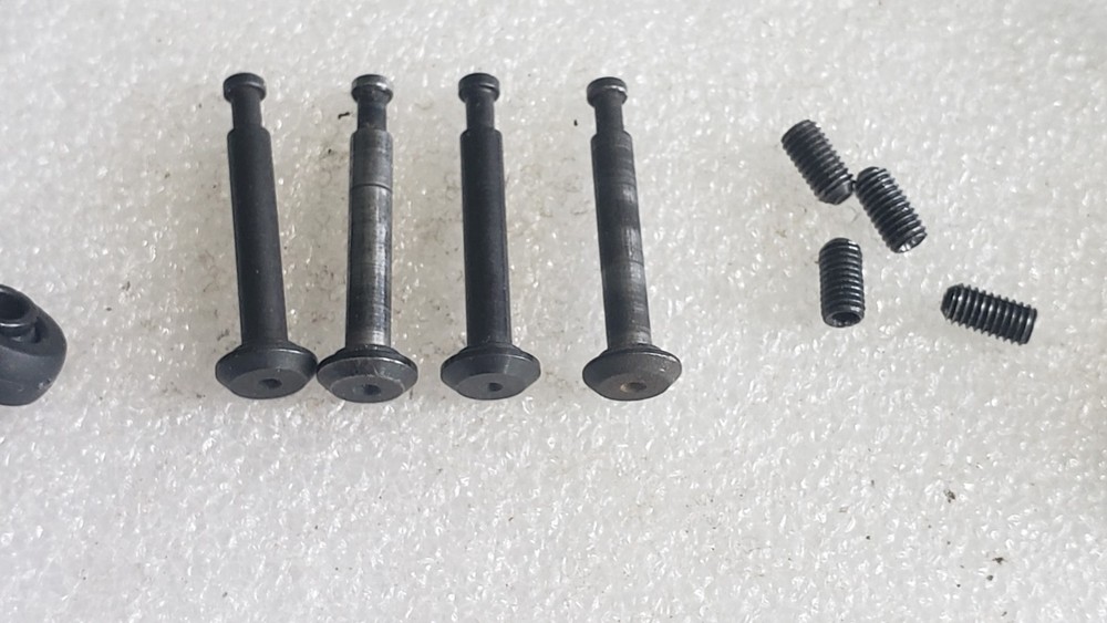 TEAM ASSOCIATED RC8B3.2 SWAY BAR