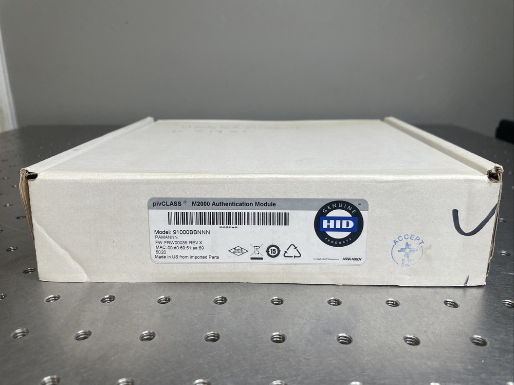 HID® pivCLASS™ Authentication Module M2000 Model 91000BBNNN