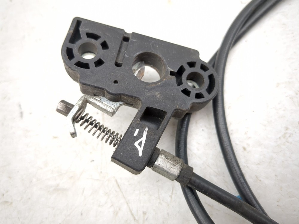 14-19 Can Am Spyder Roadster RT Front Trunk Release Cable