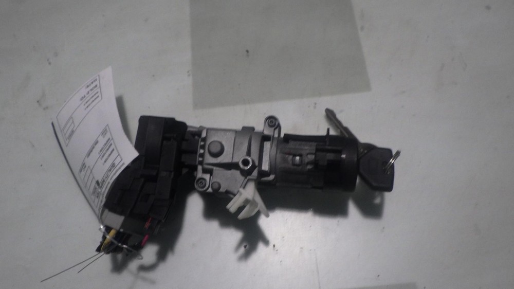 97 DODGE CARAVAN Ignition W/Key