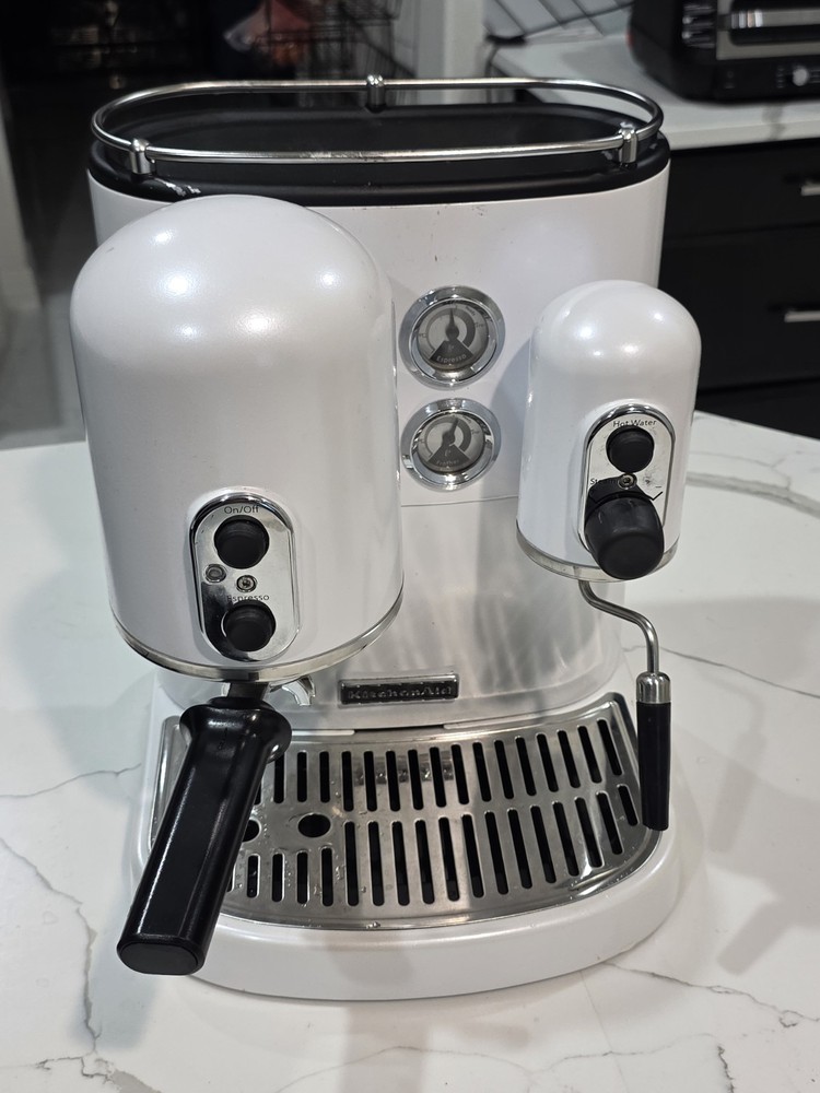 KitchenAid  KES2102FP  Expresso Maker White