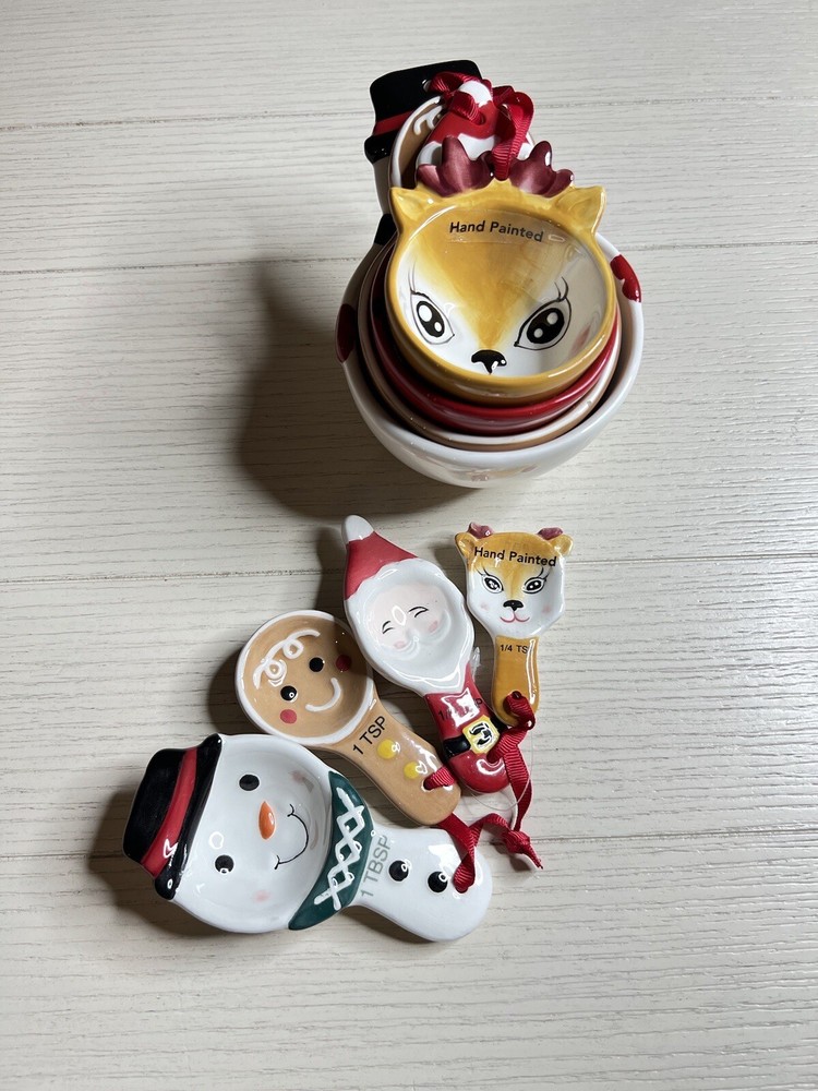 St. Nicholas Square Ceramic Measuring Cups & Spoons