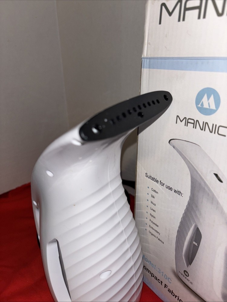 Compact Fabric Steamer In Box missing Fabric Brush & Lint Remover- Working