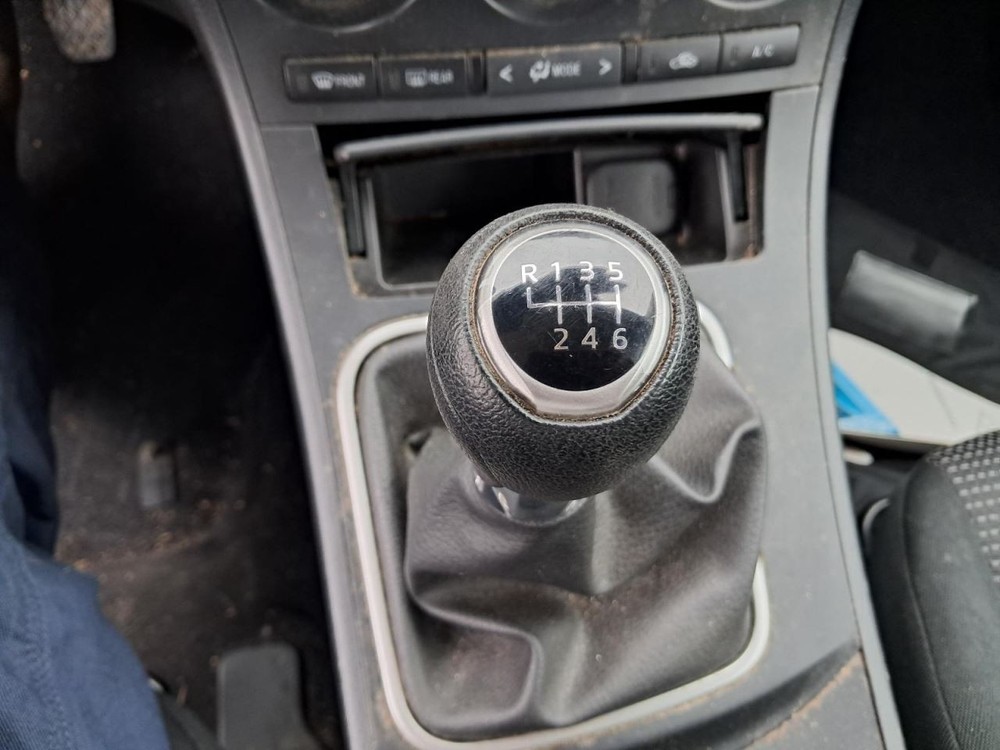 3 2013 Glove Box 4917555