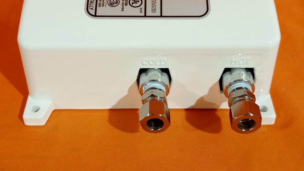 Chronomite SR-15L/277-1 Water Heater