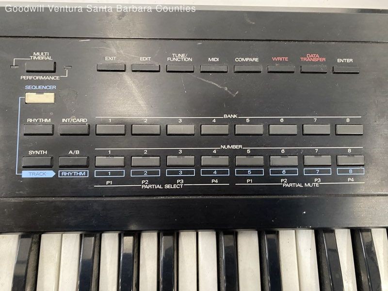 Roland D-20 Multi Timbral Linear Synthesizer 61-Key Keyboard