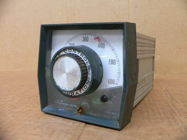 Love Controls Corporation Model 49 Temperature Controller