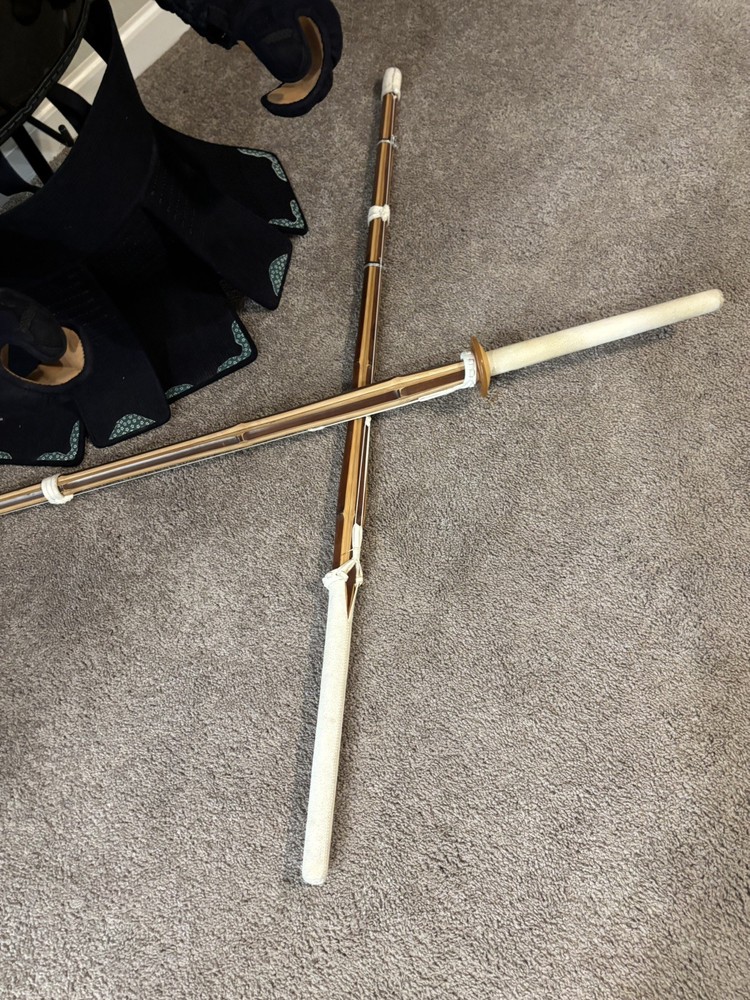 Full Set Kendo Armor with Stand - Size Large