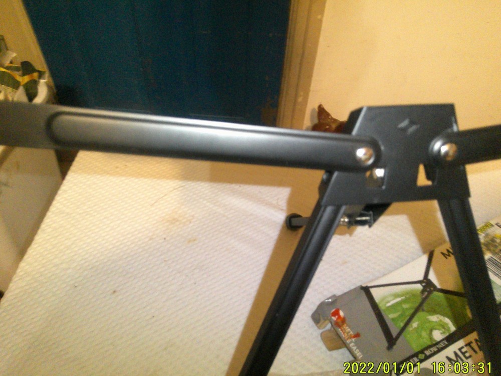 DALER ROWNEY METAL TABLE EASEL