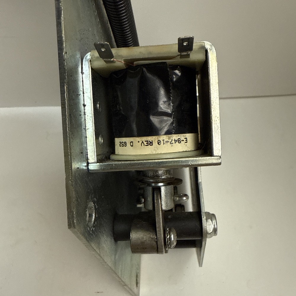 Bally S5500 - 6000 Upright Reel Pull Handle Assembly - Tested & Working -