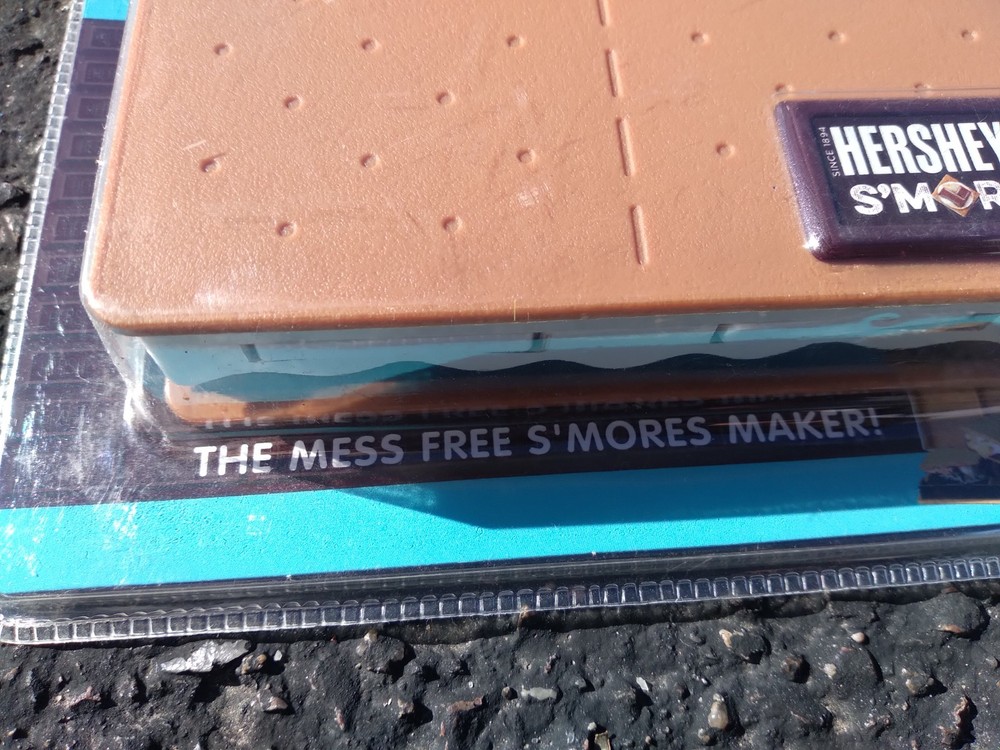 Hershey's Smores Kit Maker NEW