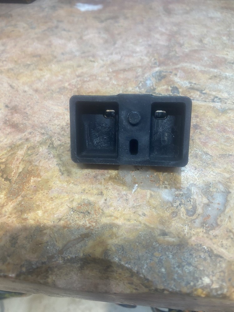 Meter Socket Plastic Sylvania Thomas & Betts WM WP Challenger MM Westinghouse