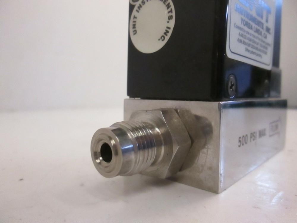 Unit UFC-1020A Mass Flow Controller MFC, NH3, 500 SCCM