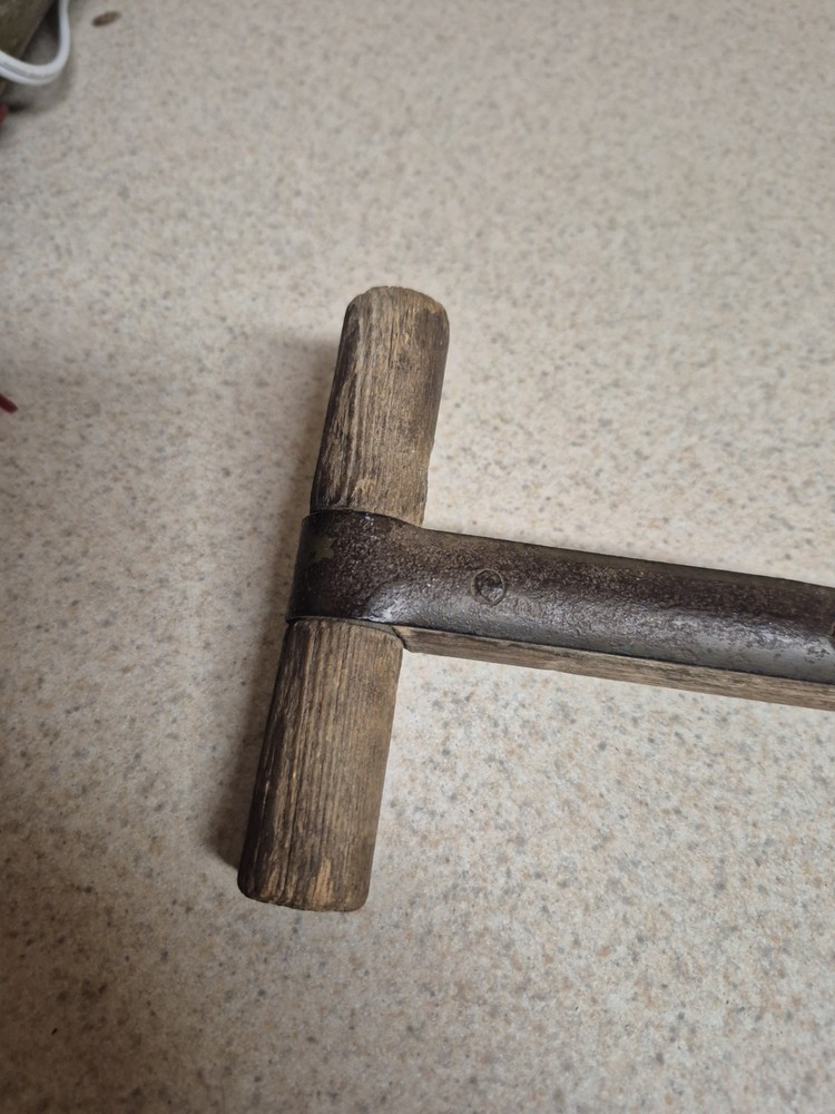 WW1 trench shovel