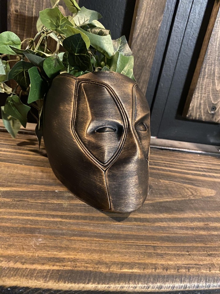 Marvel Deadpool Planter