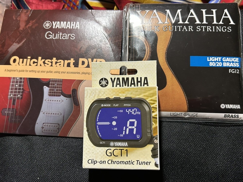 Yamaha Guitar Bundle