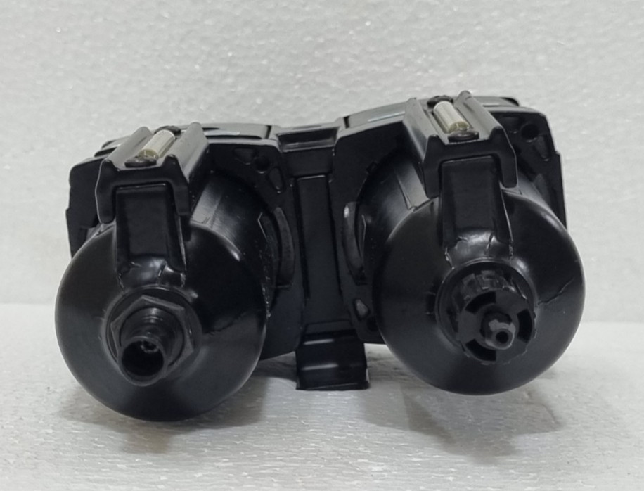 WILKERSON 3/8" FILTER REGULATOR LUBRICATOR (FRL)