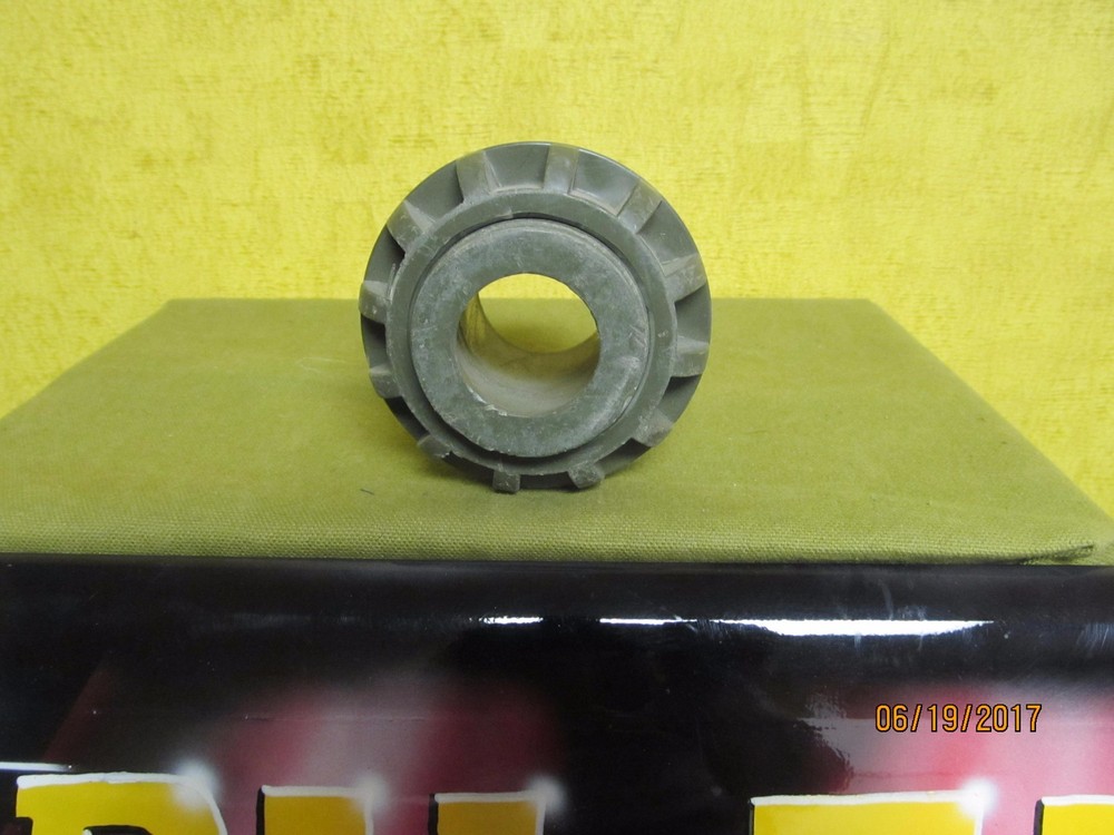 MILITARY SPREADER POLE COUPLER CAMOUFLAGE NETTING SUPPORT SYSTEM PARTS 2 EACH