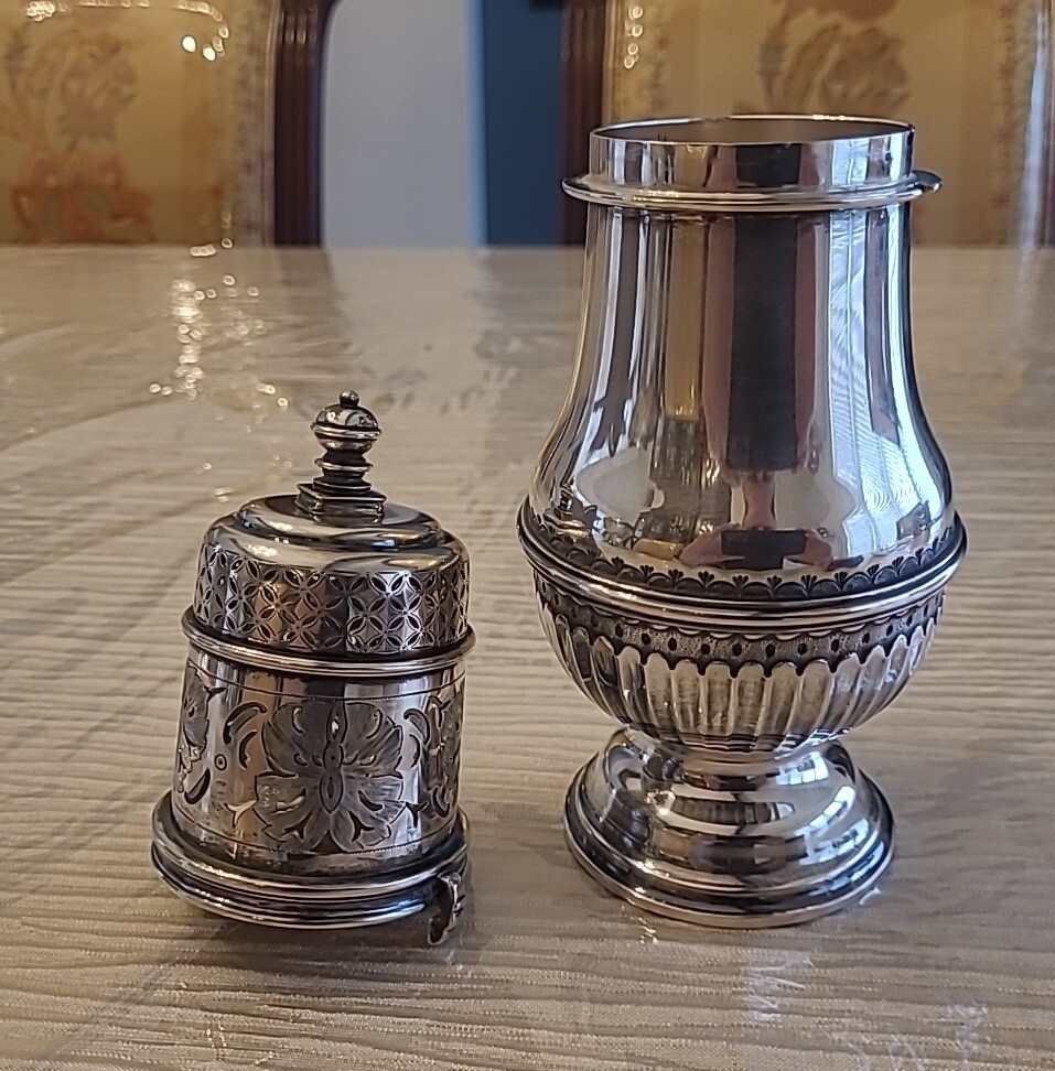 ITALIAN STERLING SILVER MUFFINEER BUCCELLATI STYLE