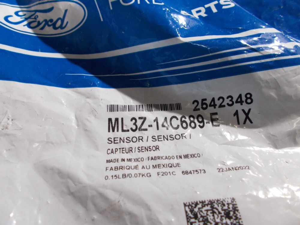 New Ford OEM Front Blind Spot Detection System ML3Z-14C689-E