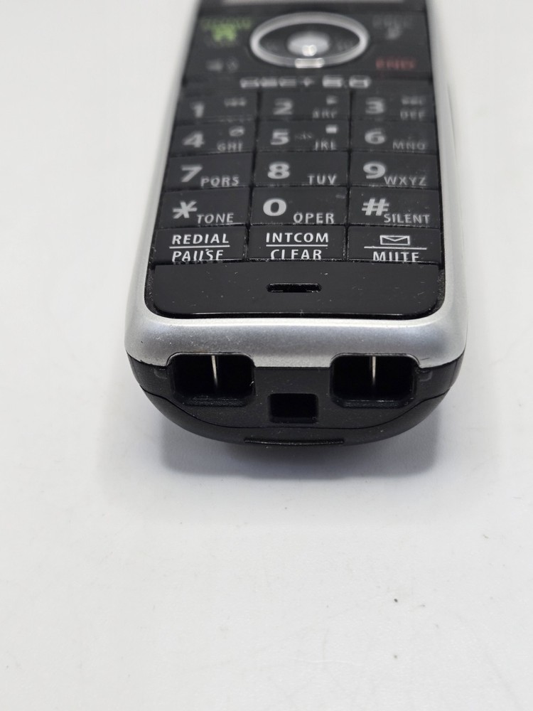 Uniden DECT 6.0 D3280 Phone With Digital Answering System