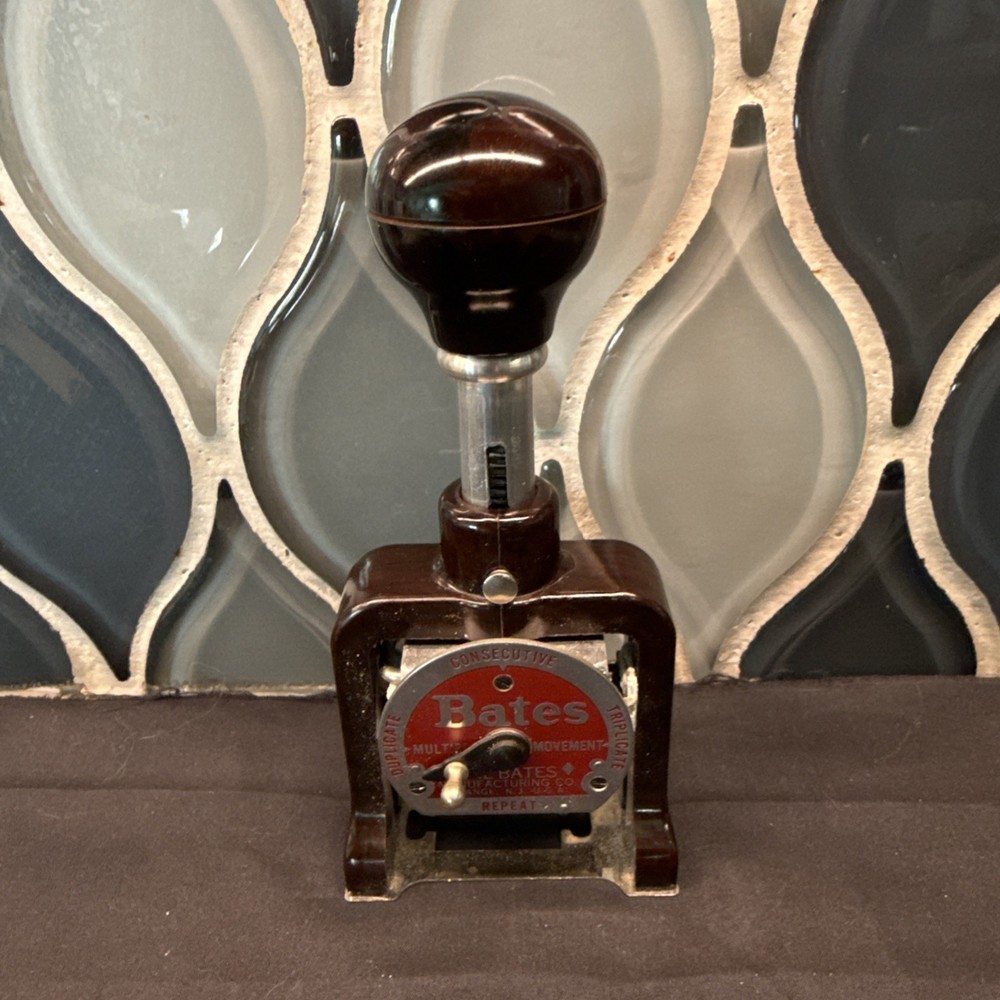 Vintage Bates Automatic Numbering Machine Stamp W/Box. 6 Wheels