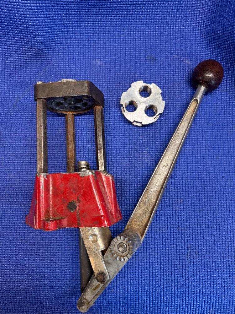 Lee Precision Reloading Press with 2, 3 hole turrets