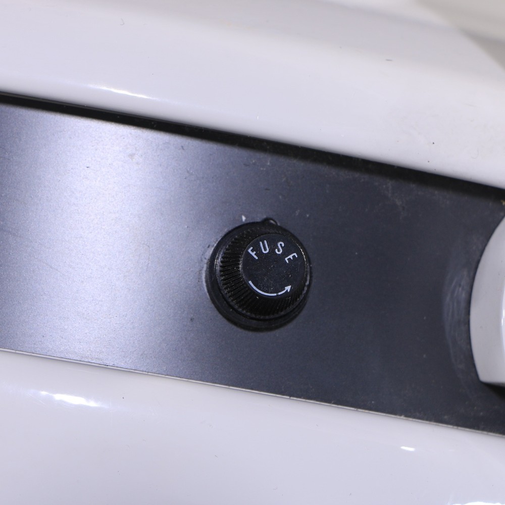 Skytron Infinity IN19 Surgical Light