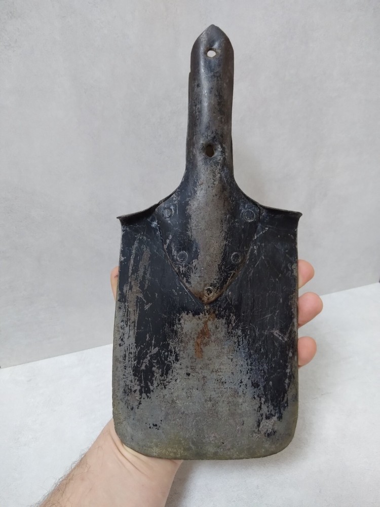 WW2 Original Authentic Relic German Sapper Shovel, mark MFR Wolf