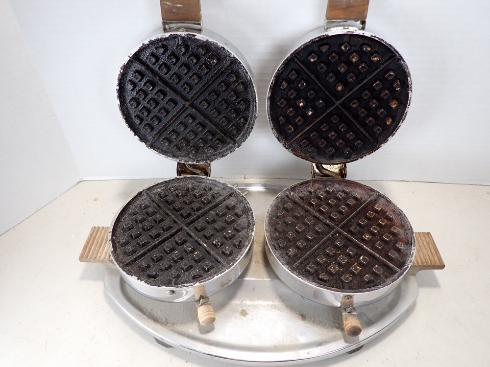 TESTED Mid Century Modern Chrome Heatmaster Double Waffle Maker Iron Griddle
