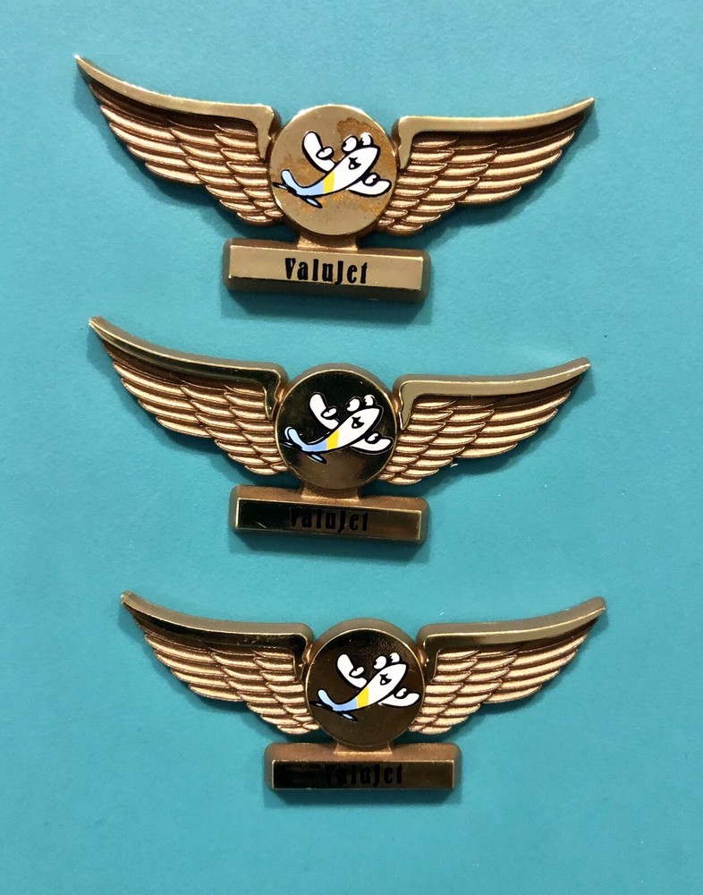 3 VALUJET PLASTIC KID WINGS