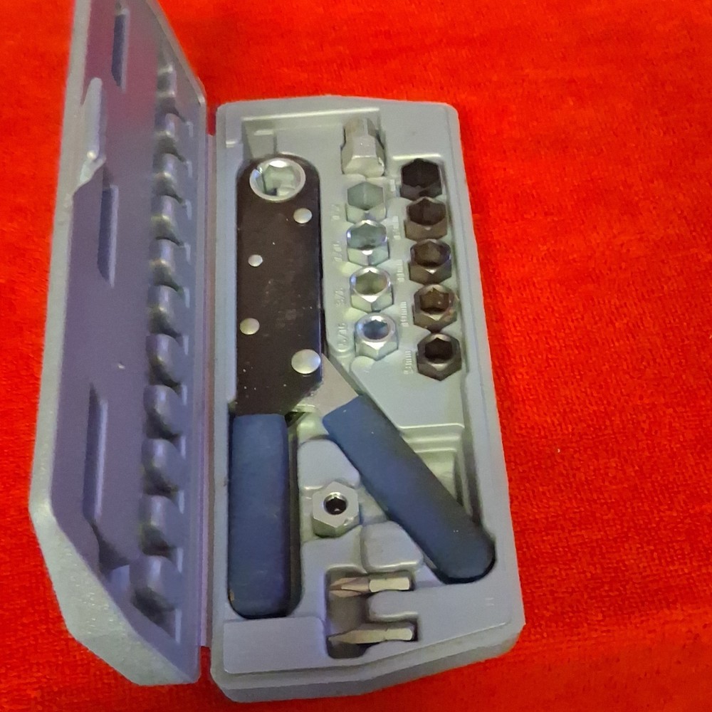SPEC TOOLS Square Wrench Set Steel Multiple Sizes Metric/Standard 10 Pieces