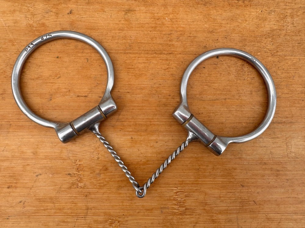 REINSMAN Thin Twisted Wire Offset D Ring Western Snaffle Bit ~ 4 3/4"