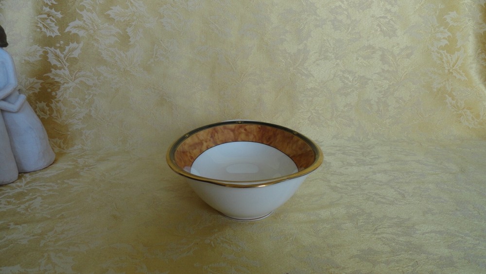 Noritake Bone China Cabot Vegetable Bowl Pattern 9785