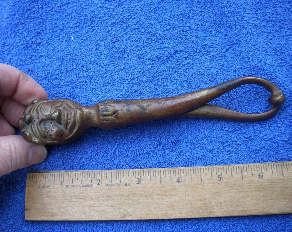 UNUSUAL Bronze JESTER Form NUTCRACKER-Hinged Top-NR