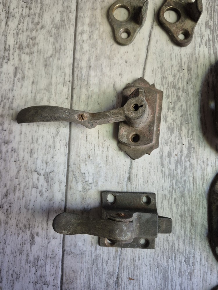 Antique Ice Box Brass Hinges Latches Pulls Hardware 14 PC Lot READ DESCRIPTION