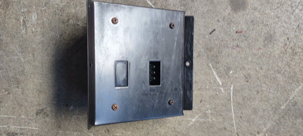 unknown arcade redemption pcb part #70