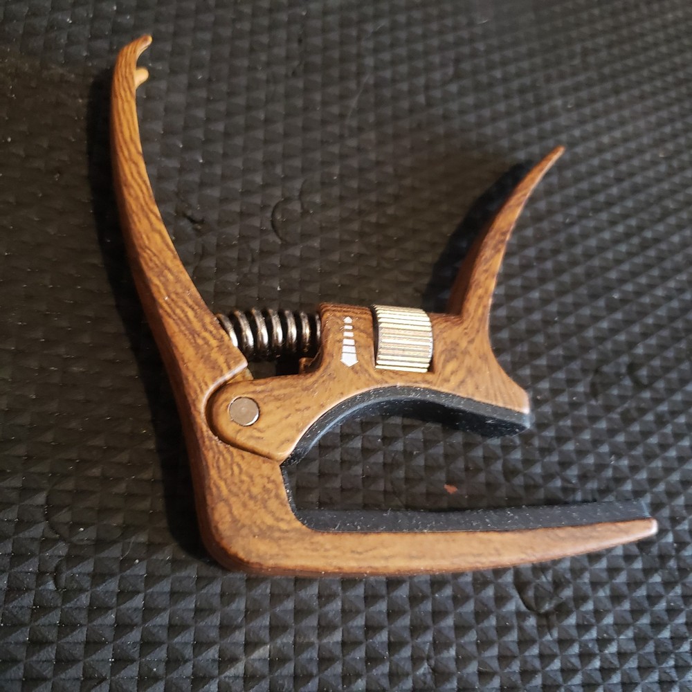 Aroma  AC30  Guitar Capo
