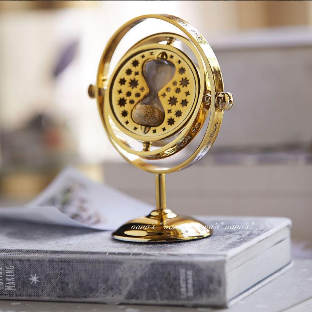 Harry Potter Time Turner Reverse Clock Table