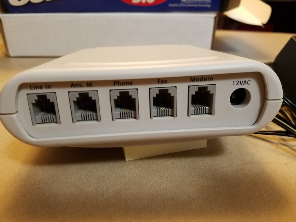 Command Communications ComSwitch 3.0 Shares Phone line between multiple devices