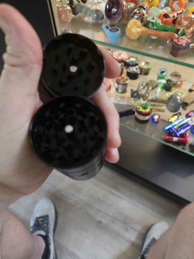 4" Black Grinder