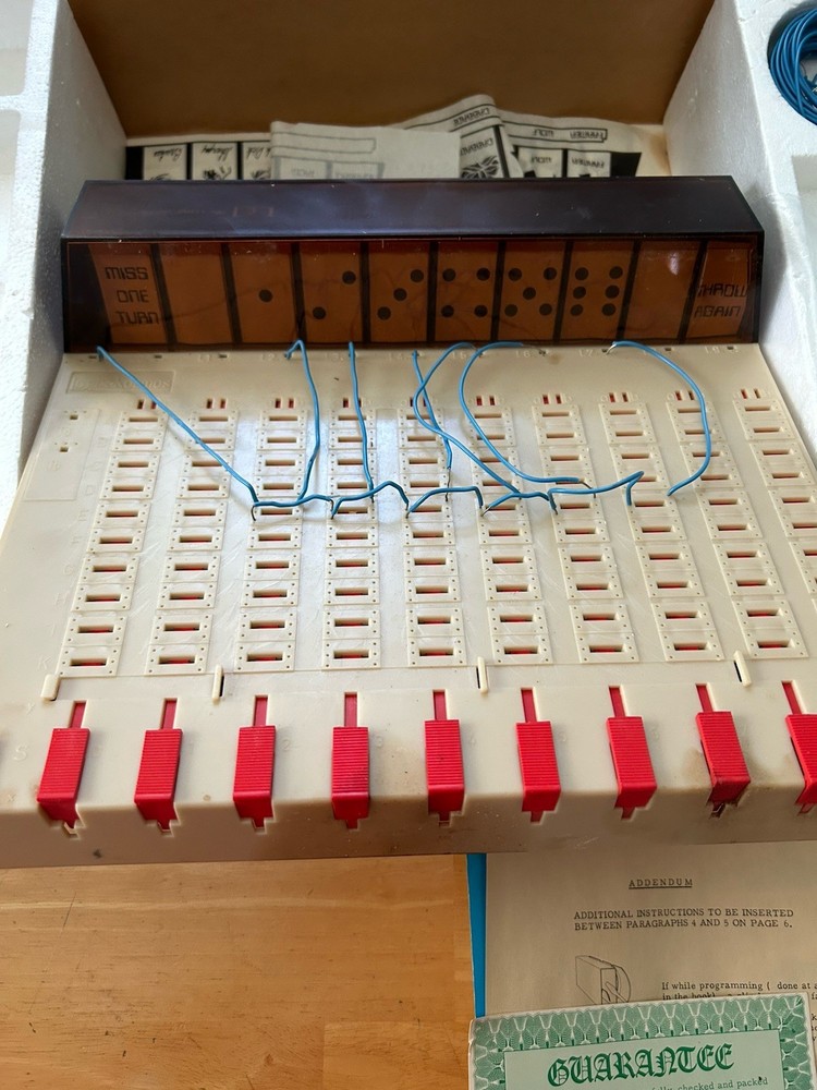 Vintage 1974 Logix Electronic Computer 0-600 Miniature Computer RARE Untested