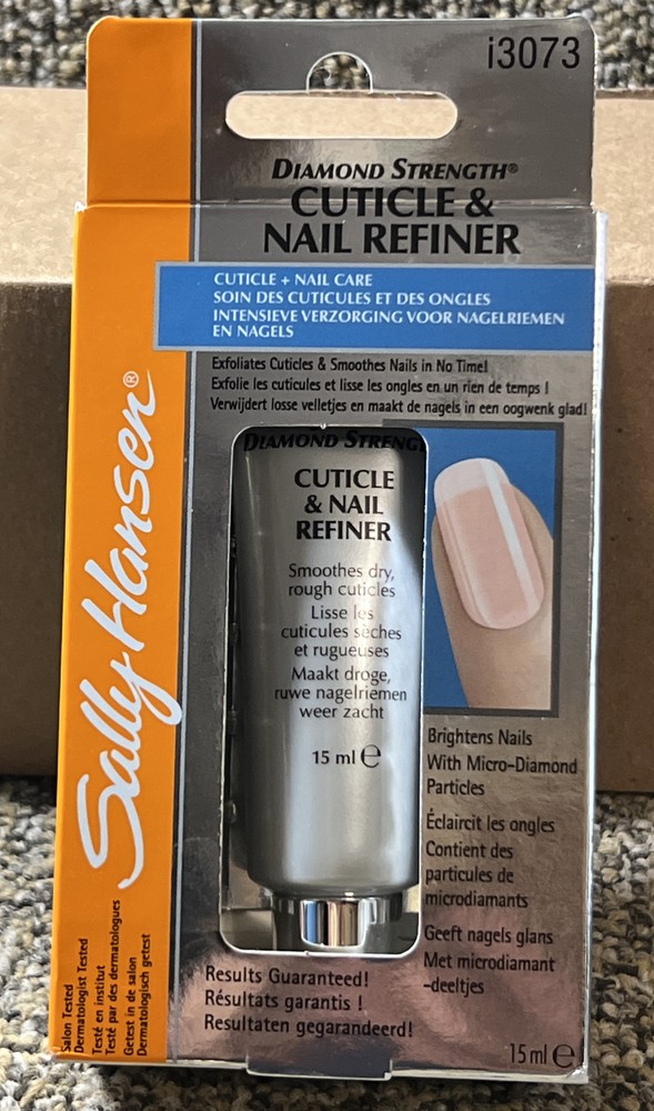 Sally Hansen Diamond Strength Cuticle & Nail Refiner (3073)