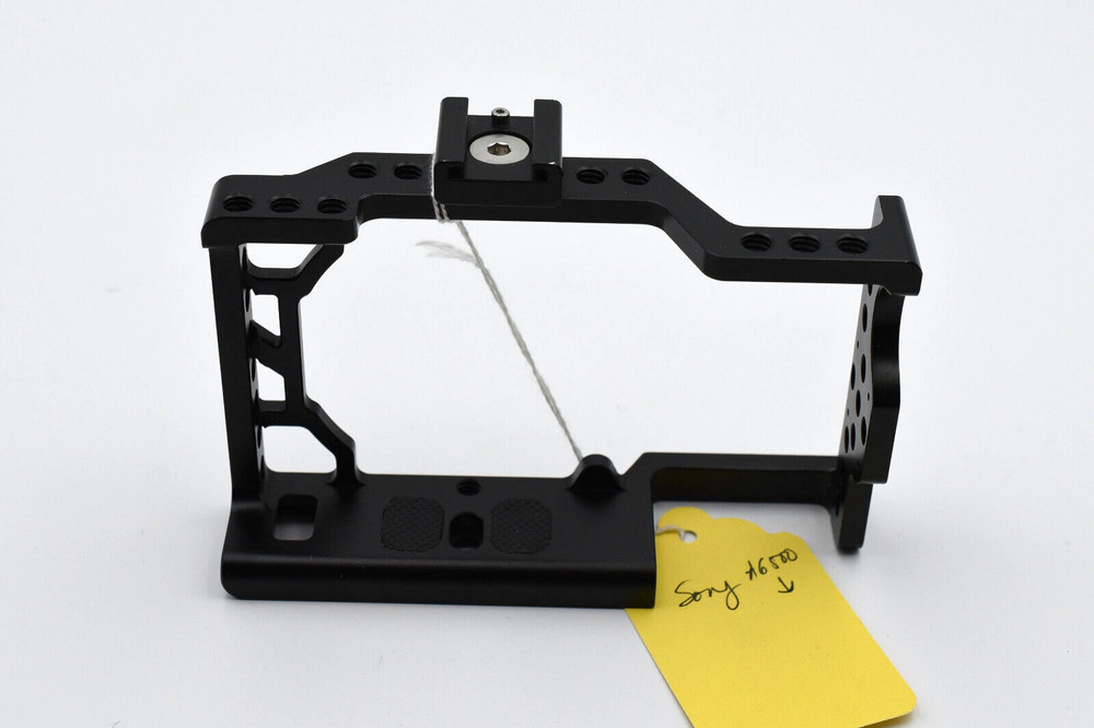 Sony A6500 Universal Bracket