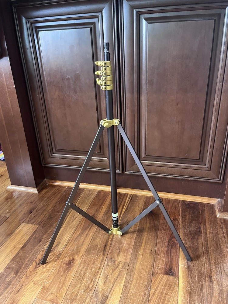 Lowel New York Omni Light Stand, 3 Stage Version