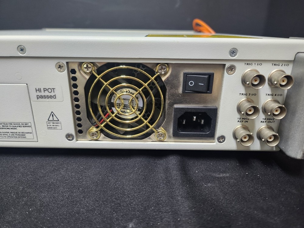 LitePoint IQxel80 Connectivity Test System (1864)