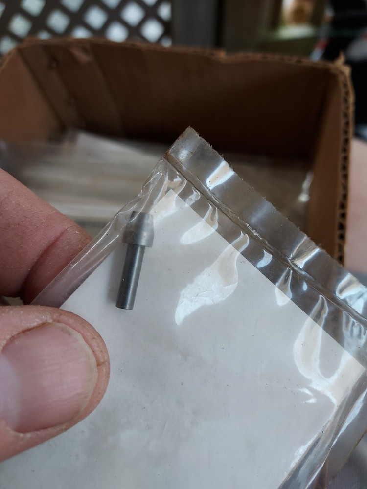 LYMAN Universal Trimmer Pilot 24