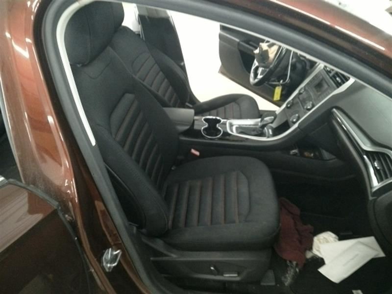 FUSION 2015 High Mounted Stop Light 104669320