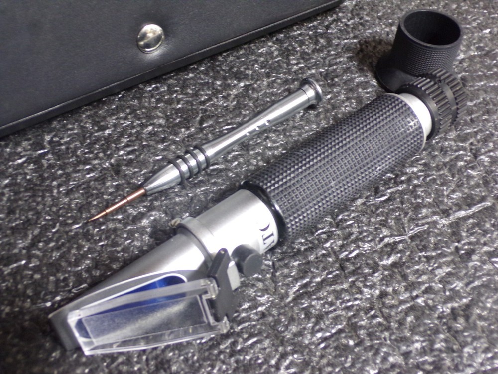 Value Collection Refractometer Coolant Tester Brix Scale Type SC09413386 (G)